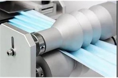 從口罩機鏈輪養護看精雕機保養